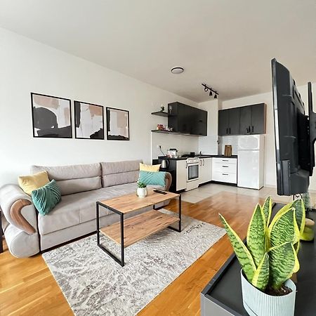 Urban Side Apartments สโกเปีย ภายนอก รูปภาพ